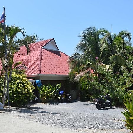 Sanuk Bungalows Rawai Eksteriør bilde
